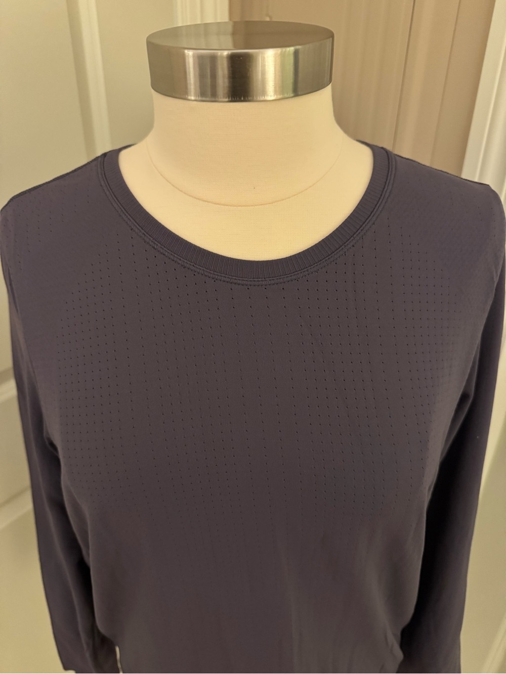 ATHLETA In Motion Top - Picture 2 of 5